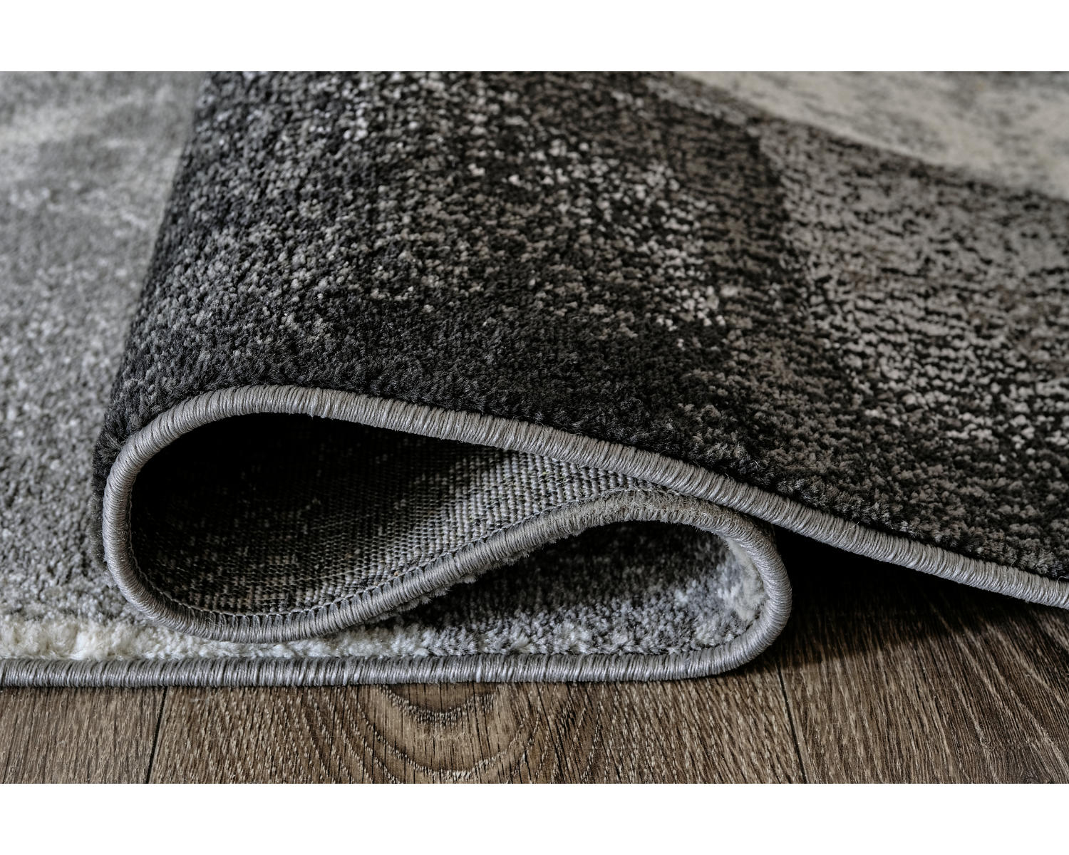 Brycebourne 7'10" x 10' Rug