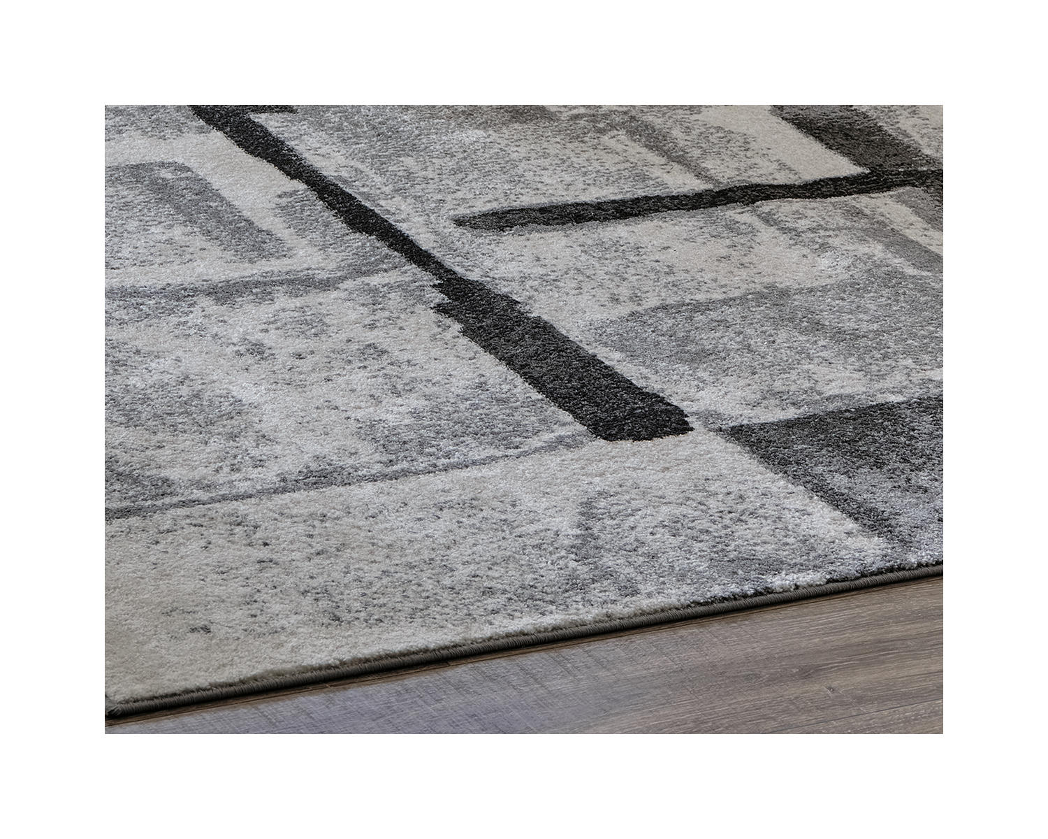 Brycebourne 5'3" x 7'7" Rug