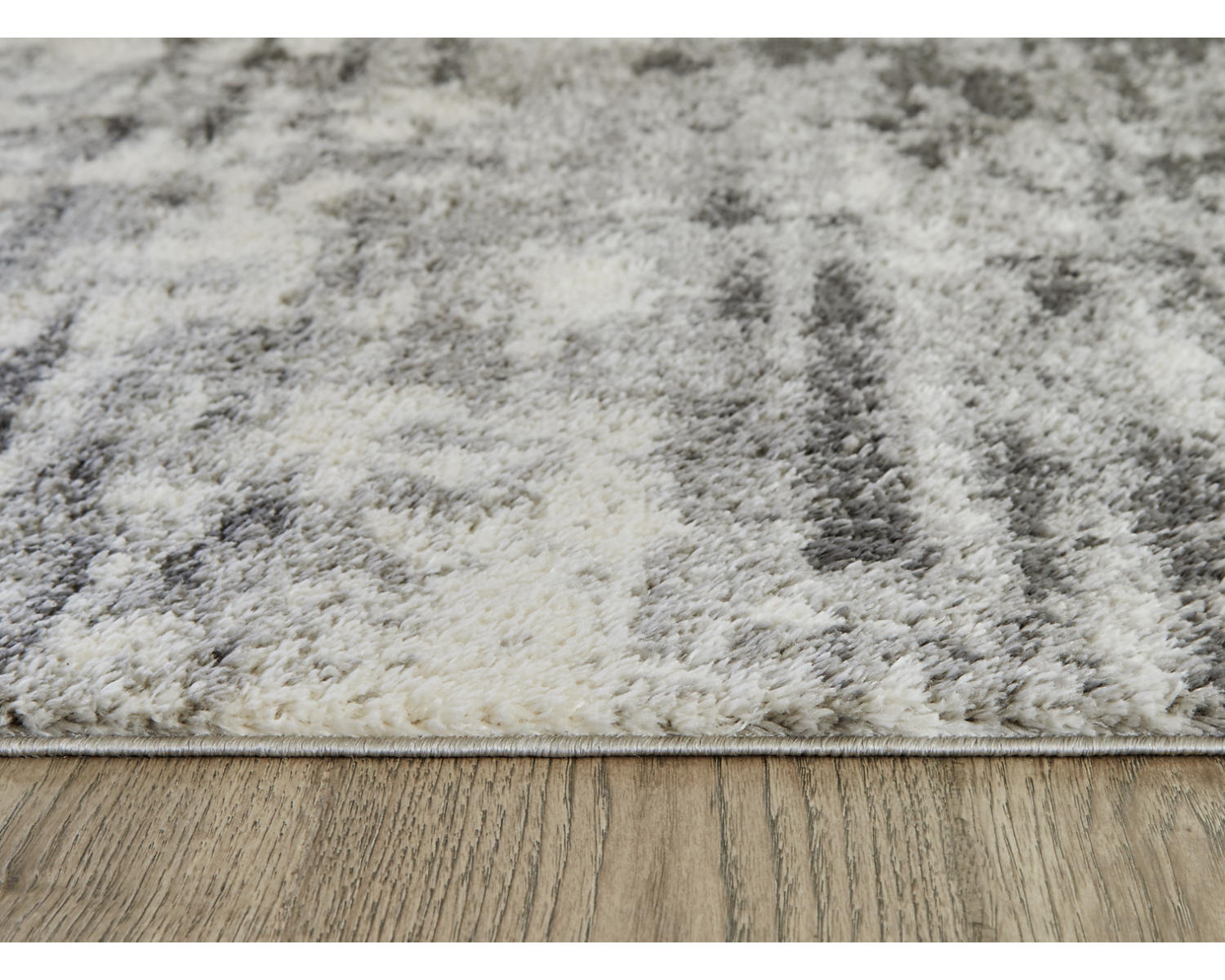 Gerdie 7'10" x 10' Rug