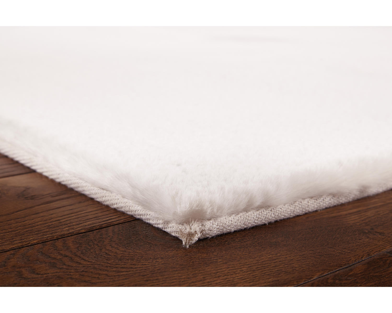 Karawell 7'5" x 9'6" Rug