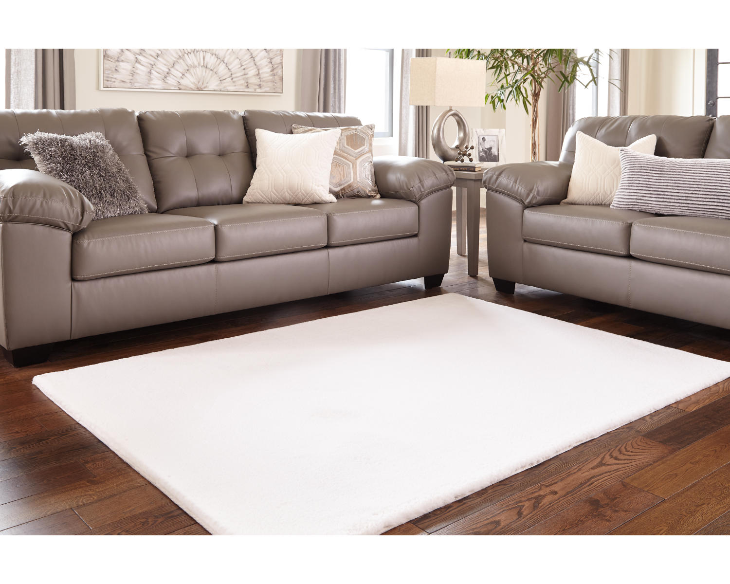 Karawell 7'5" x 9'6" Rug