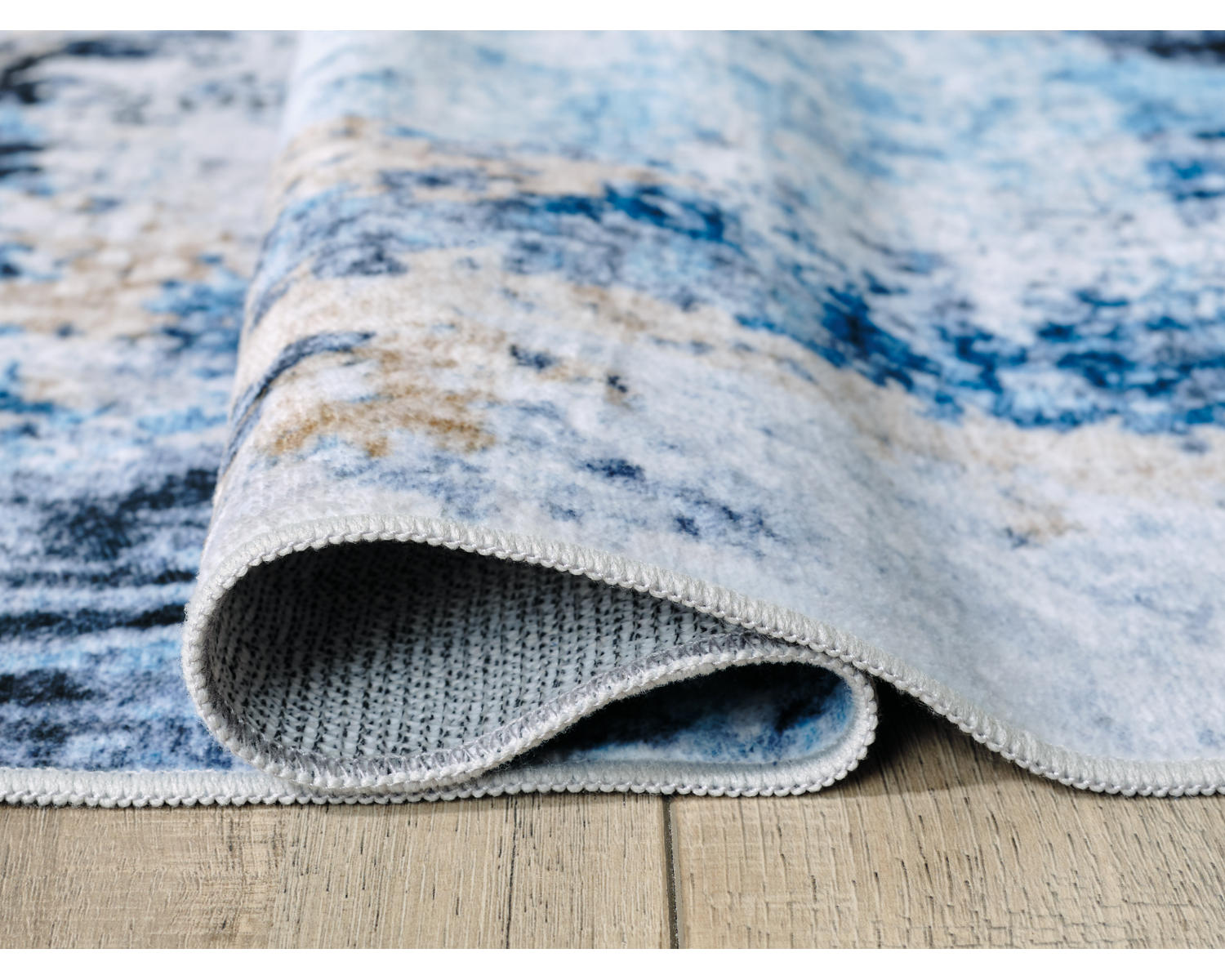Bethelann 8' x 10' Rug