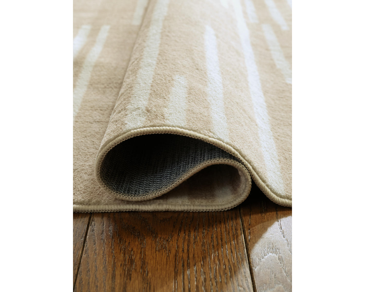 Ardenville 5' x 7'1" Washable Rug