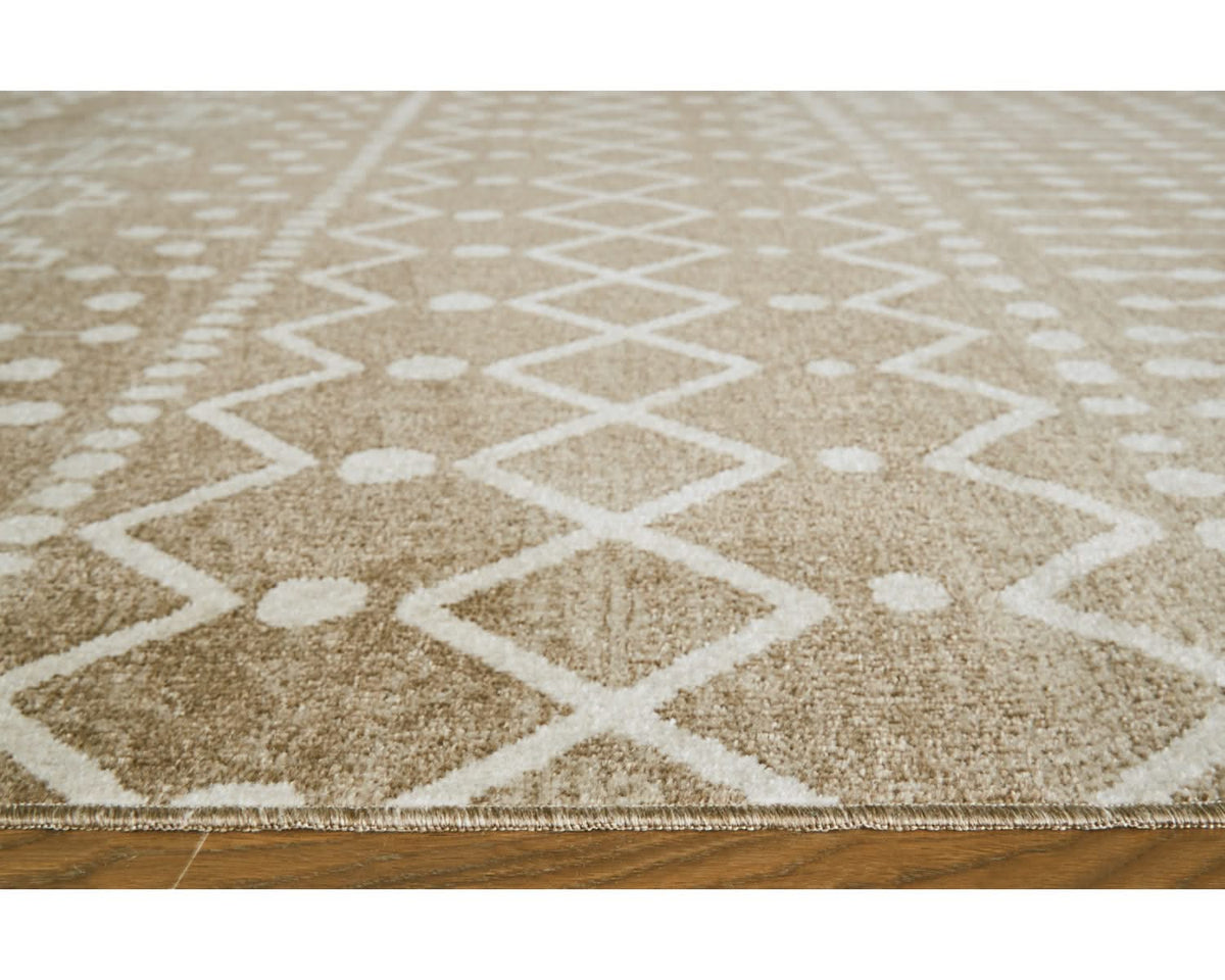 Bunchly 4'11" x 7'2" Washable Rug