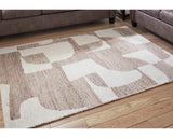 Brynnfield 5' x 7' Rug