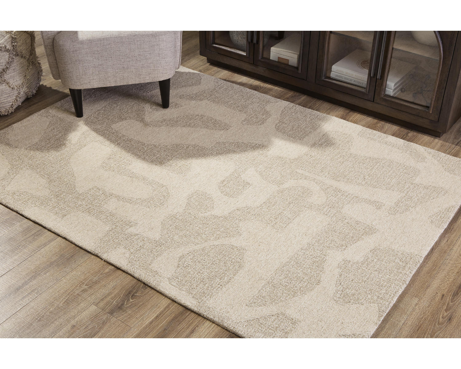 Ladonia 5' x 7' Rug