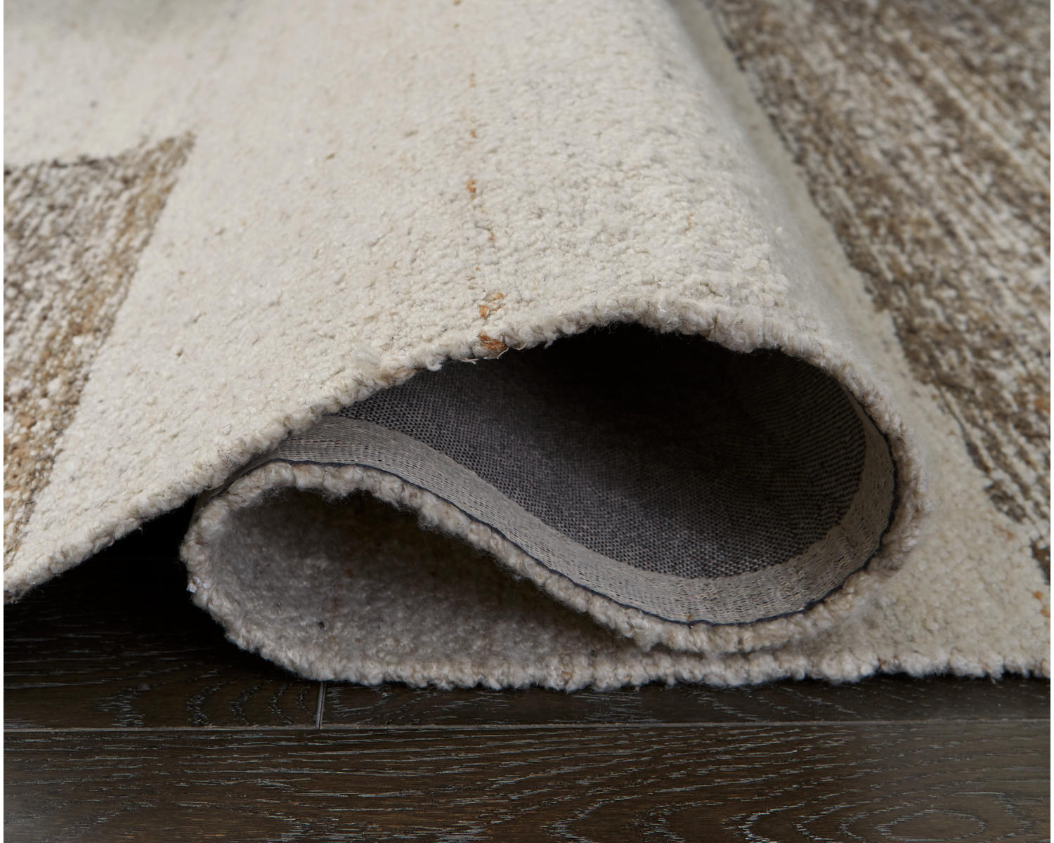 Barus 5' x 7' Rug