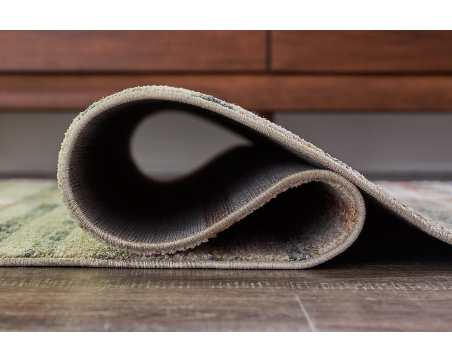 Kemart 5' x 7' Rug