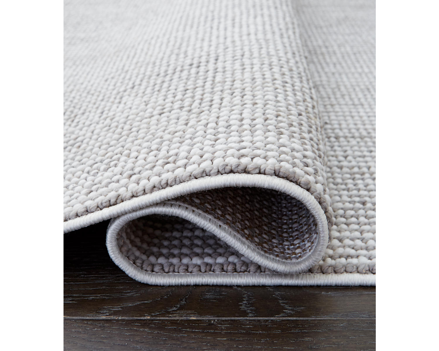 Eduring 5' x 7' Rug