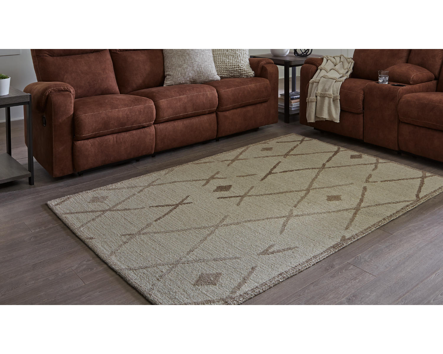 Guyford 5' x 7' Rug