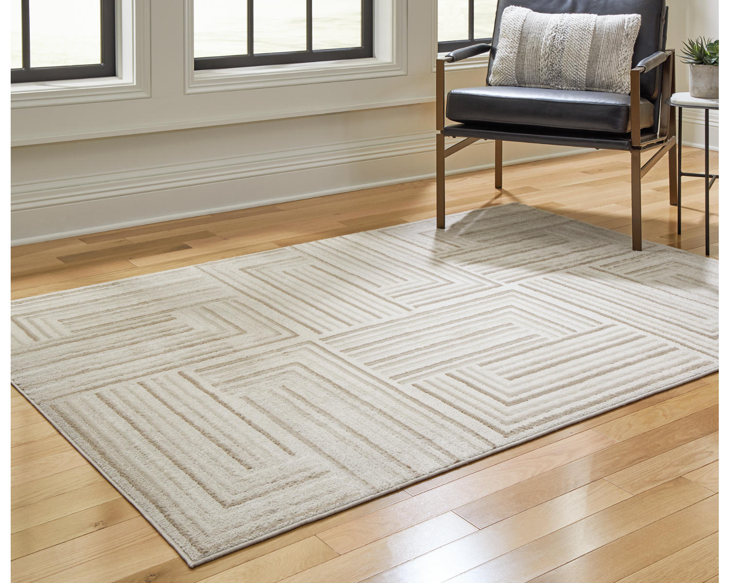 Darmondard 5' x 7' Rug