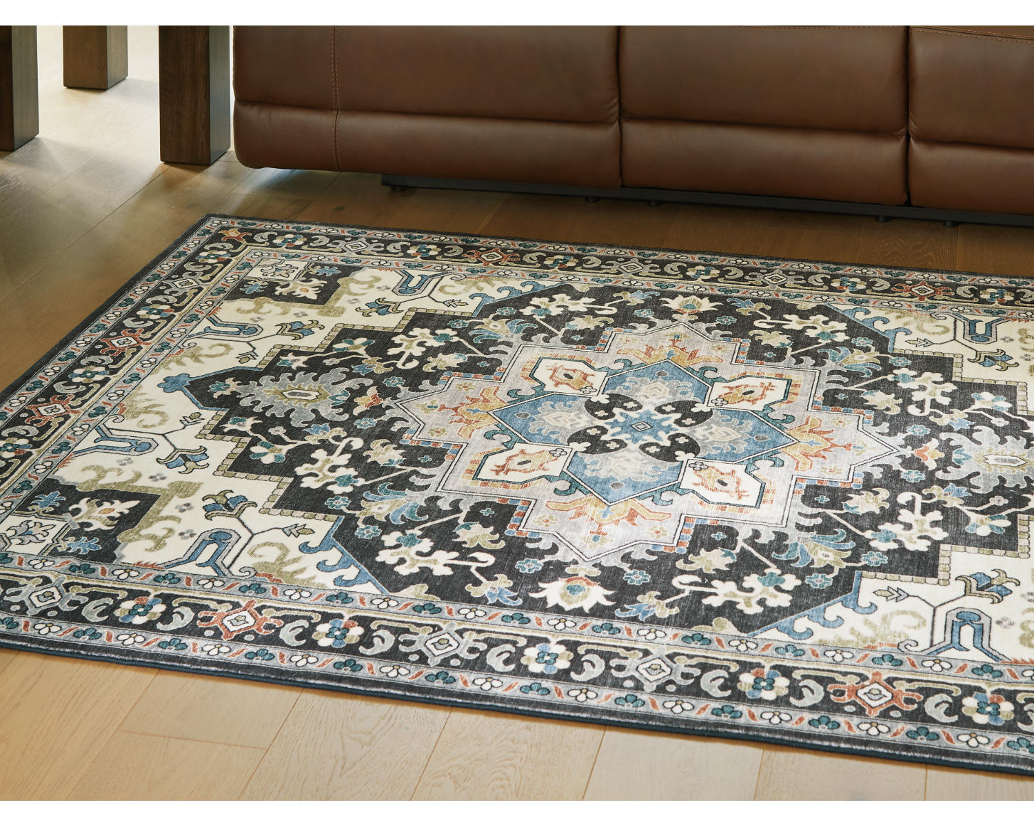 Leningston 5' x 7' Washable Rug