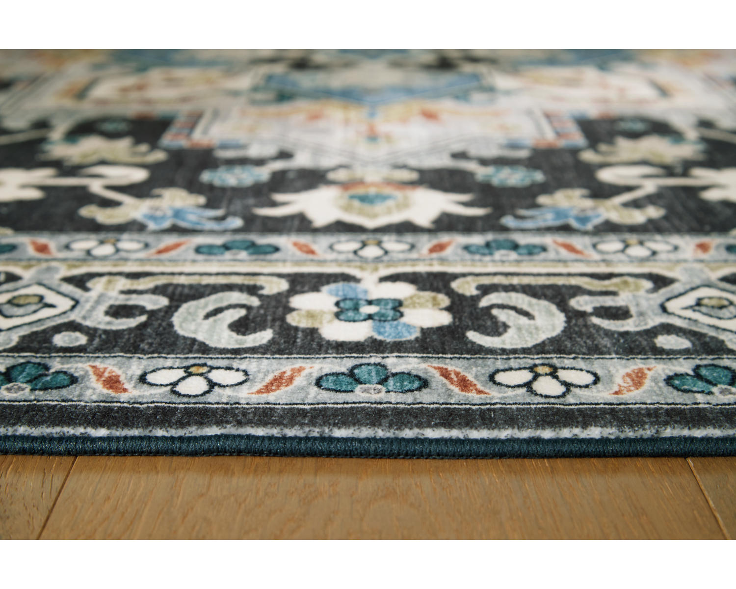 Leningston 8' x 10' Washable Rug