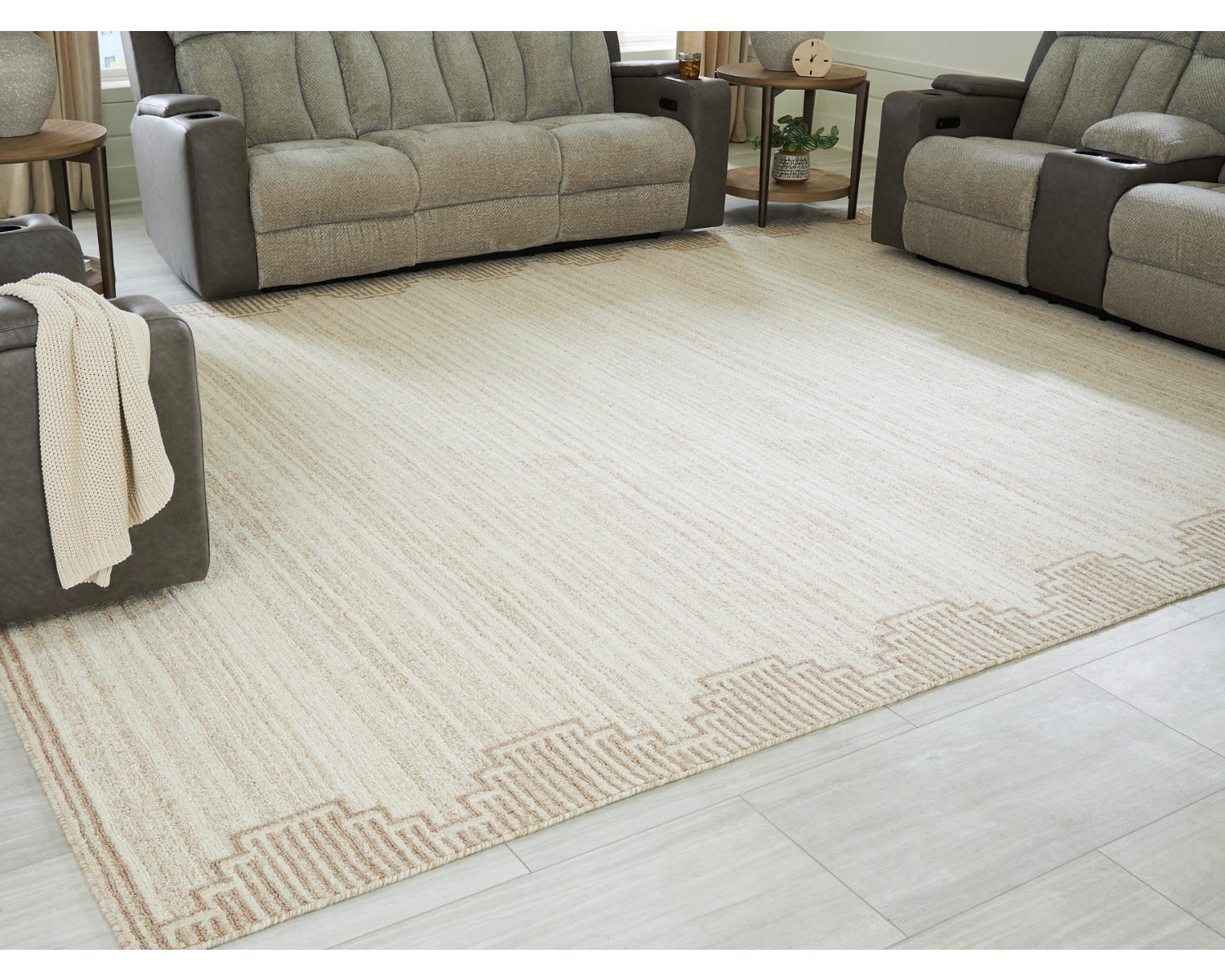 Emorymore Extra Large Rug