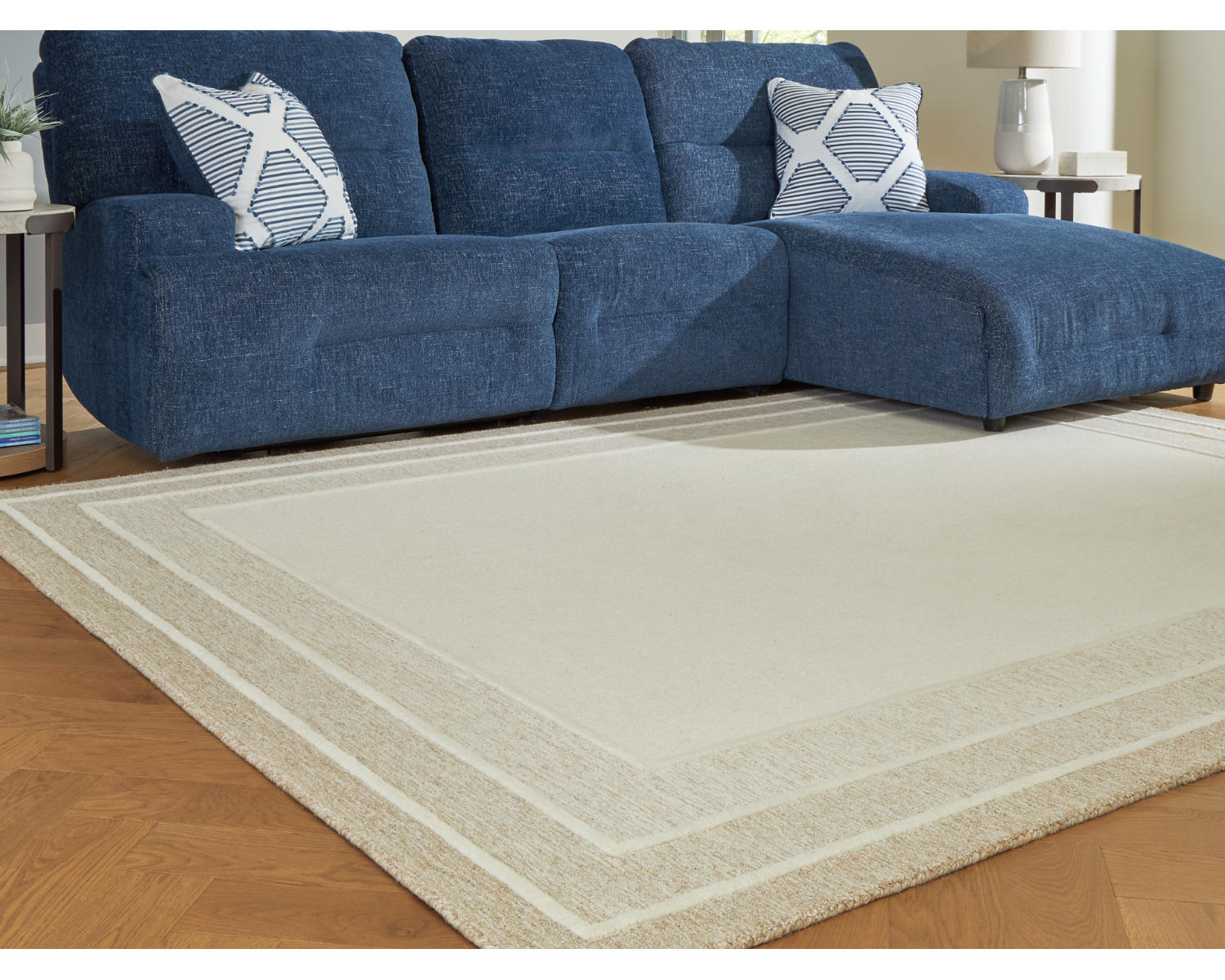 Teelgan Large Rug