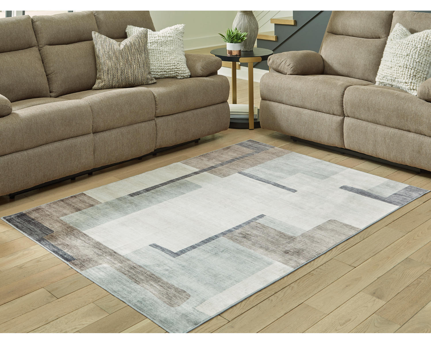 Larkport Washable 5' x 7' Area Rug