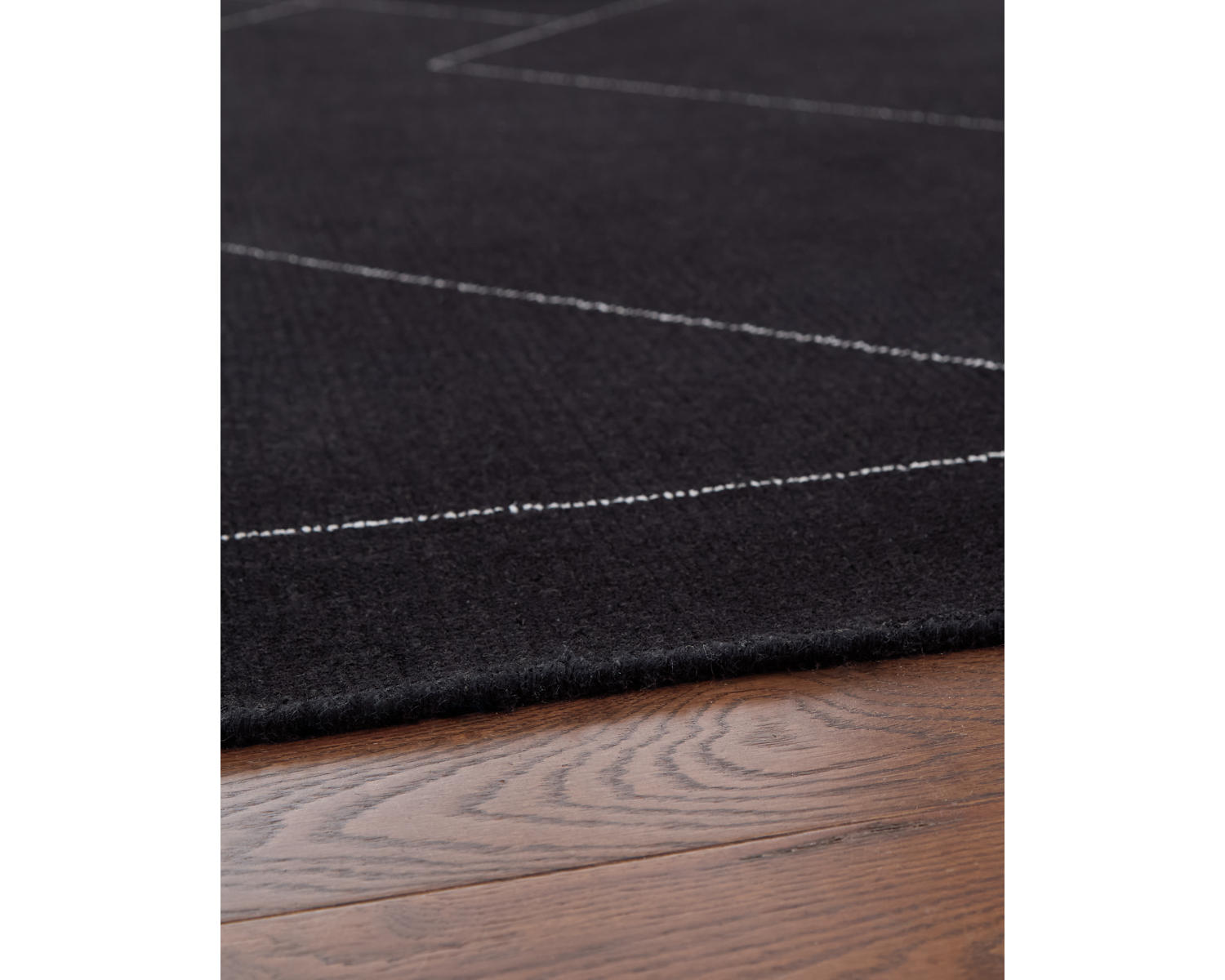 Marav 5' x 7' Area Rug