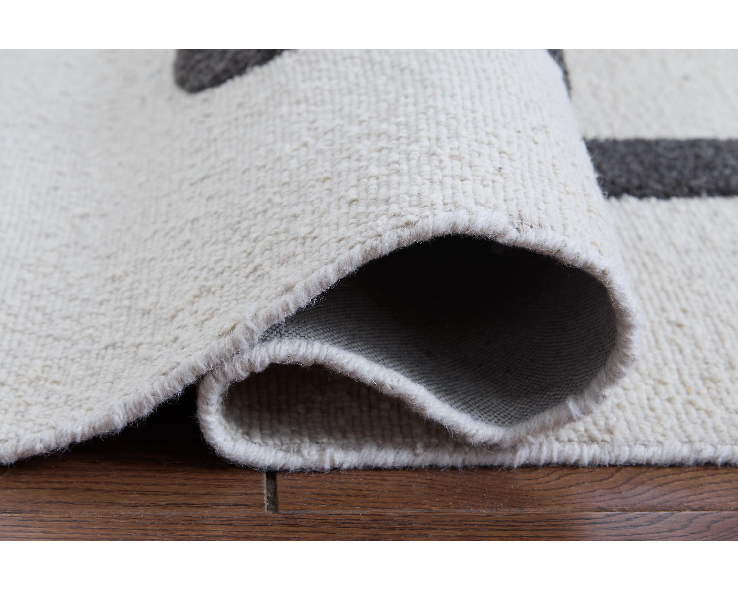 Davismour 5' x 7' Area Rug