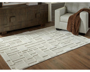Empriss 5' x 7' Area Rug