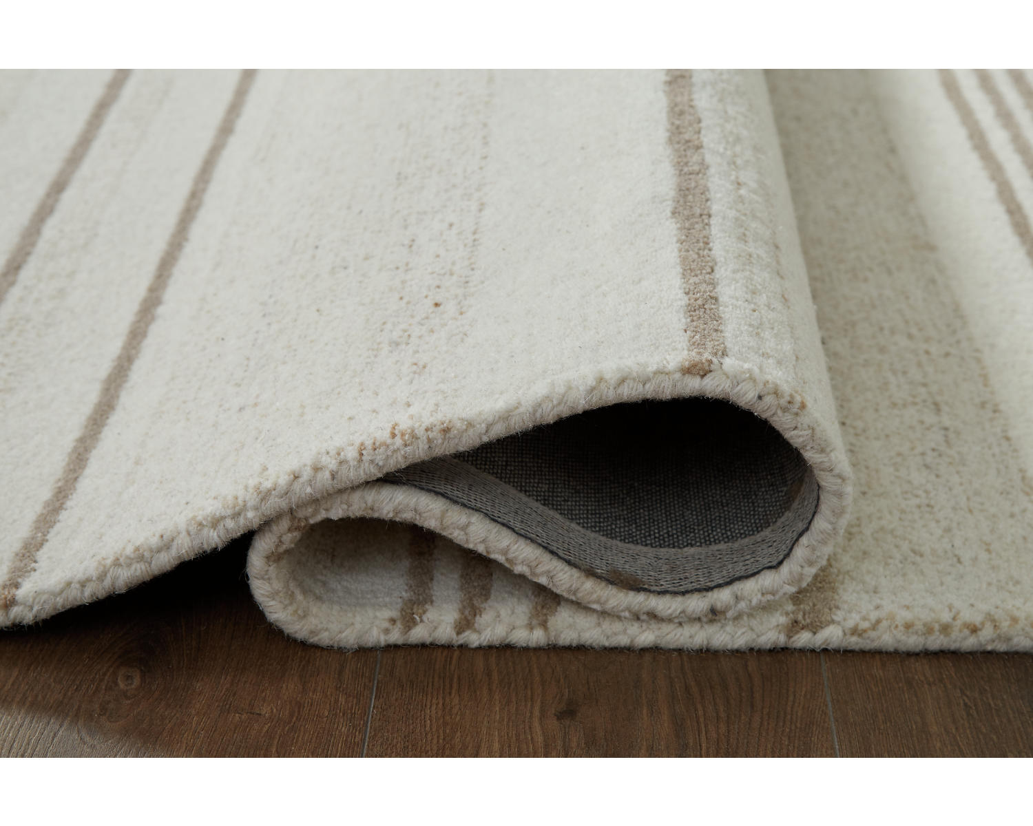 Gadence 7'8" x 10' Area Rug