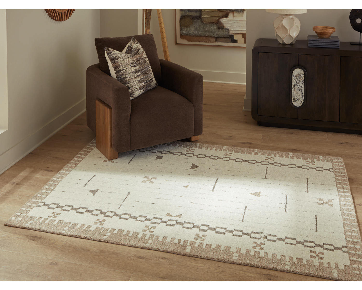 Dot 5' x 7' Area Rug