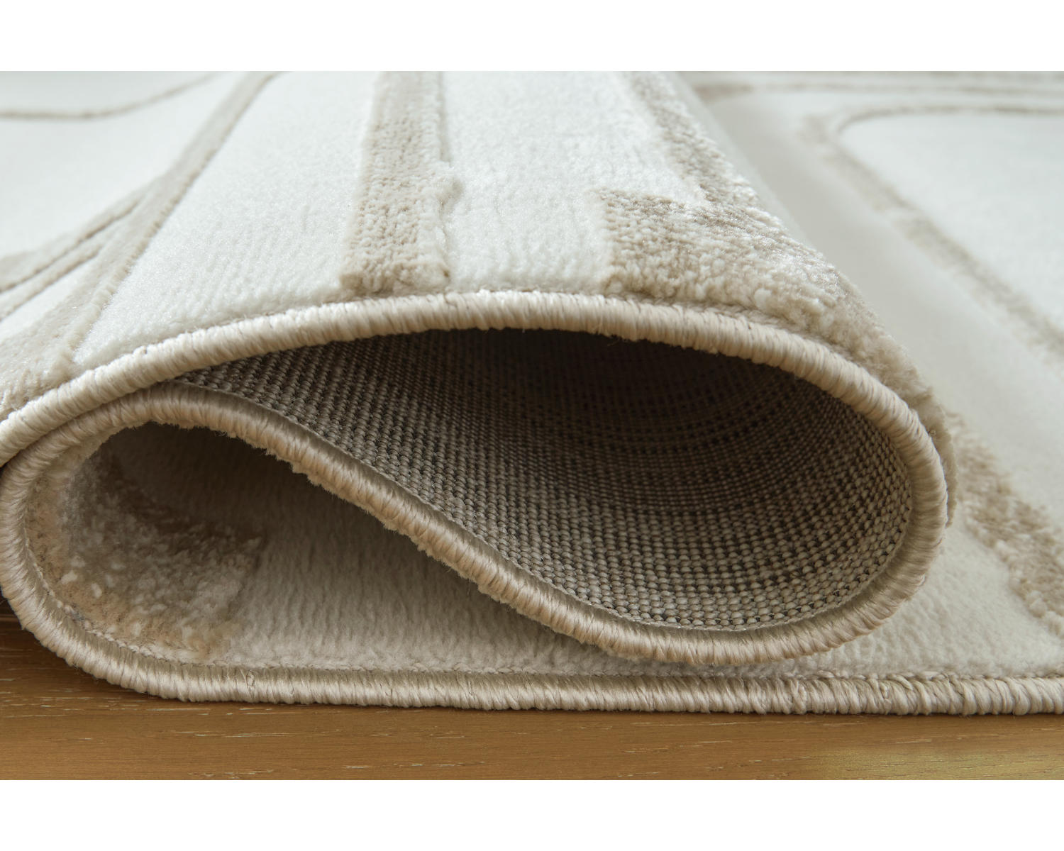 Farongrove 5'3" x 7' Area Rug