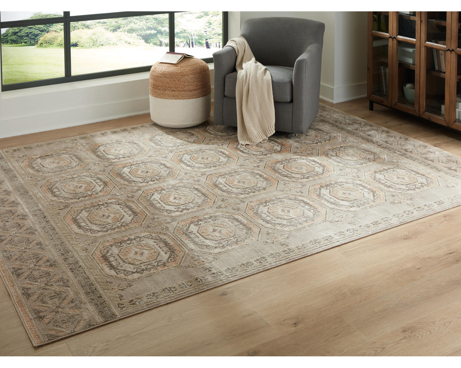 Bachby 7'10" x 10' Area Rug