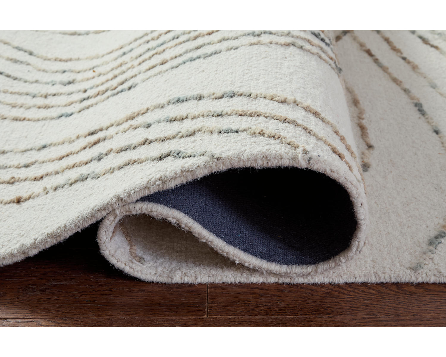 Deenbury 5' x 7' Area Rug