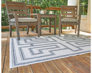 Matinwood 5' x 7' Rug