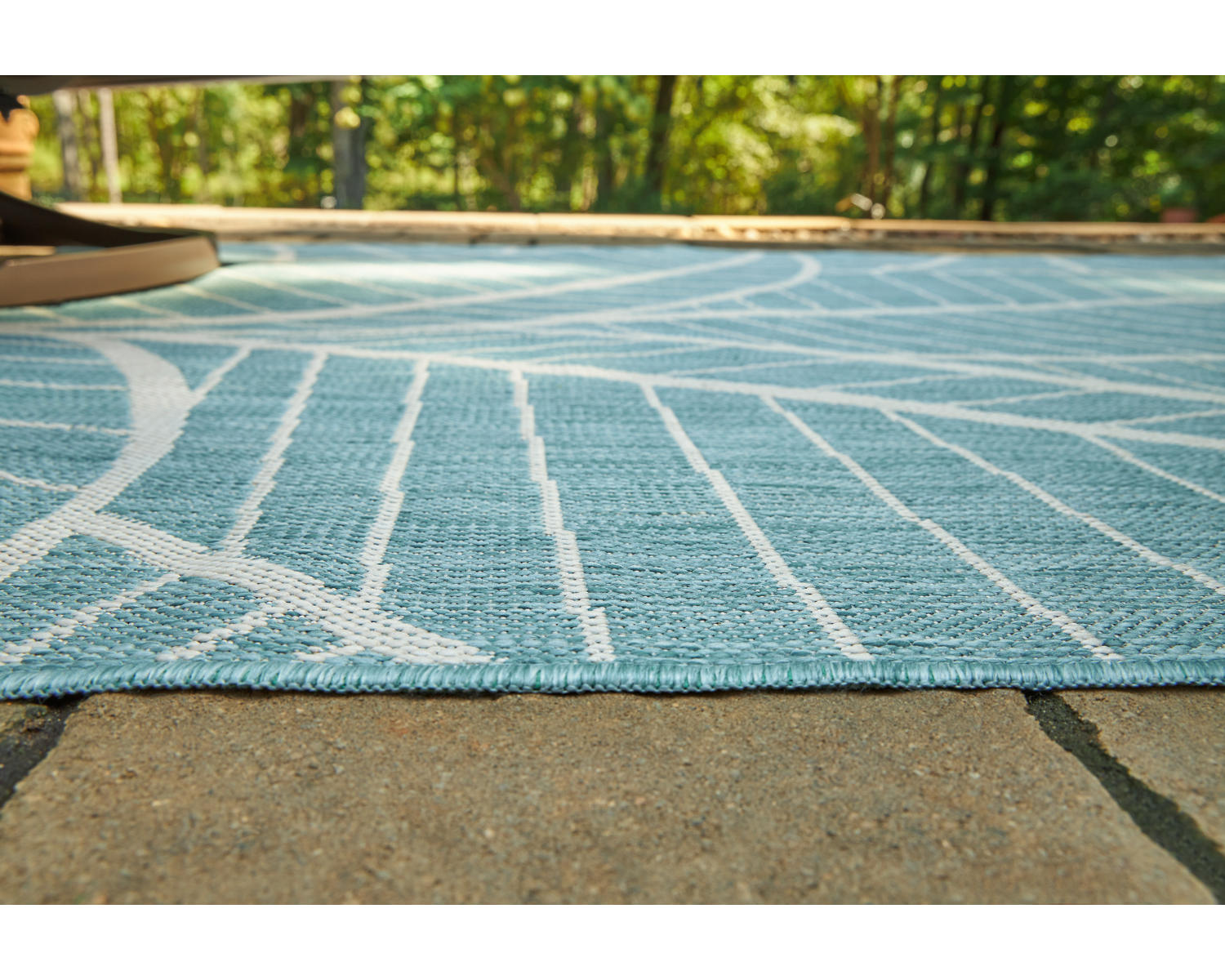 Hulsia 5' x 7' Rug