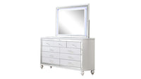 White / Dresser