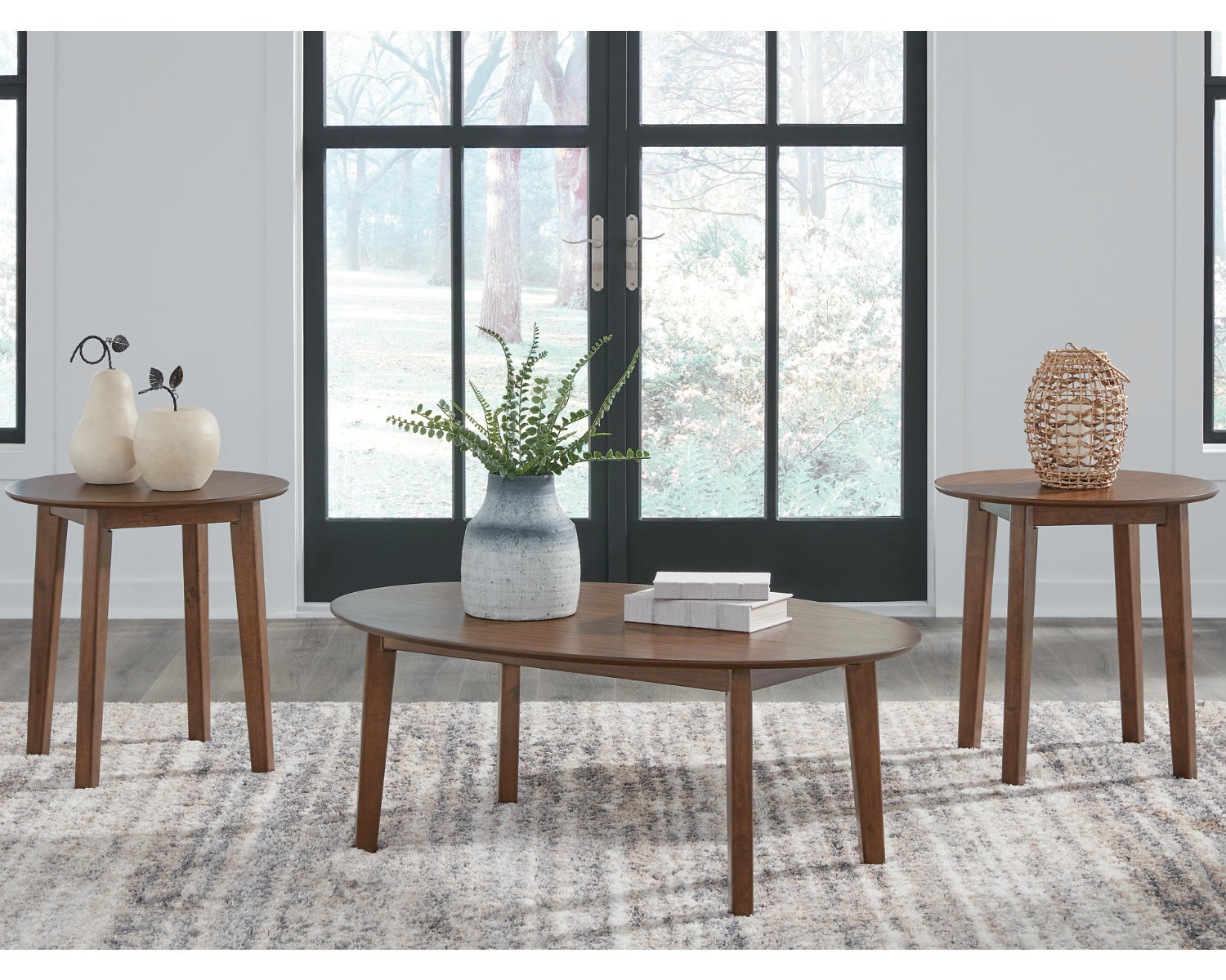 Gordonay Table (Set of 3)