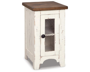 Mesa auxiliar Wystfield Chairside