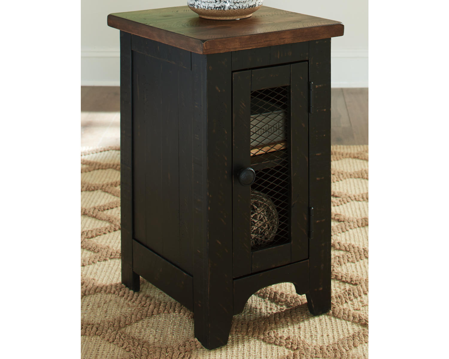 Valebeck Coffee Table and 2 Chairside End Tables