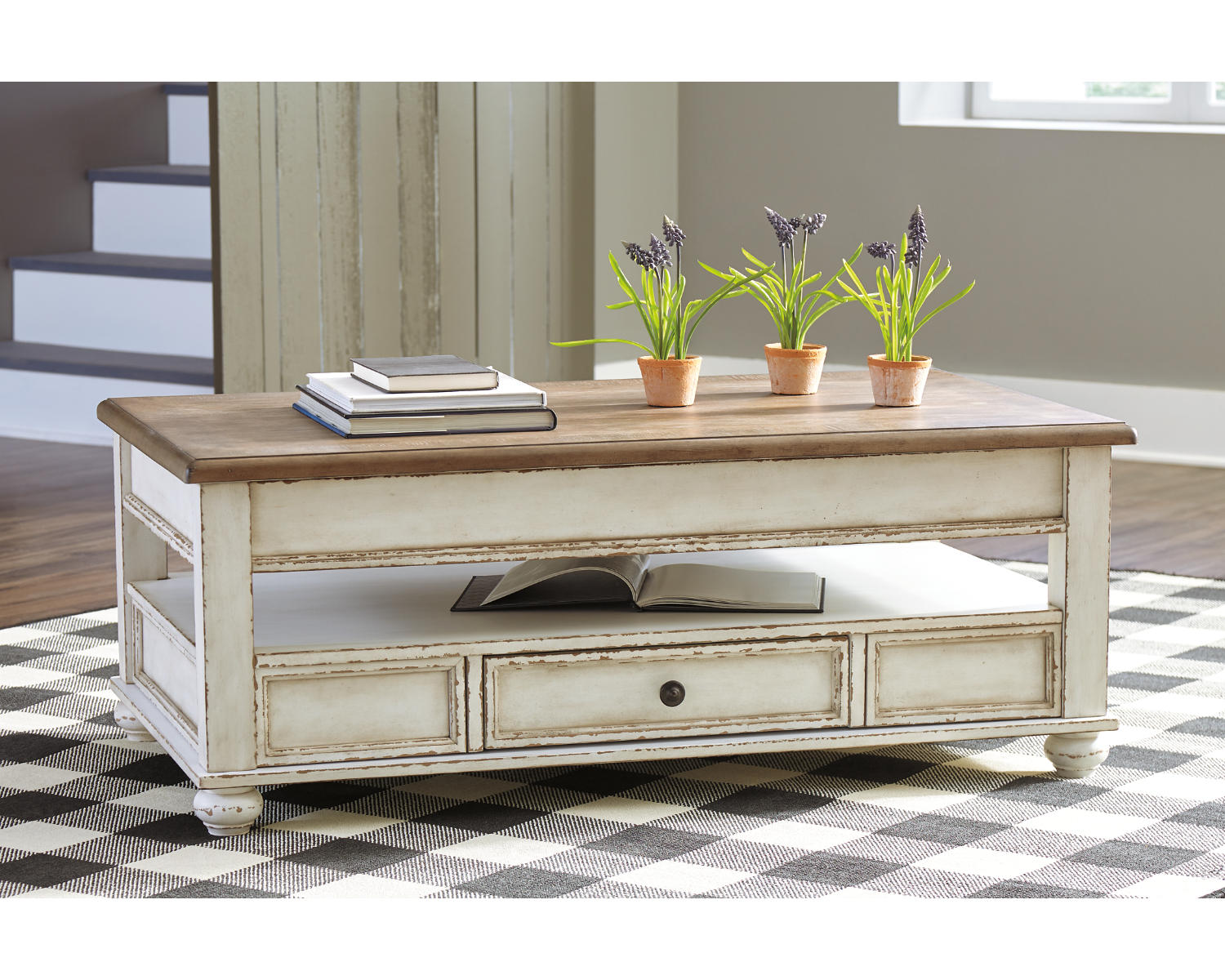 Realyn Coffee Table with Lift Top