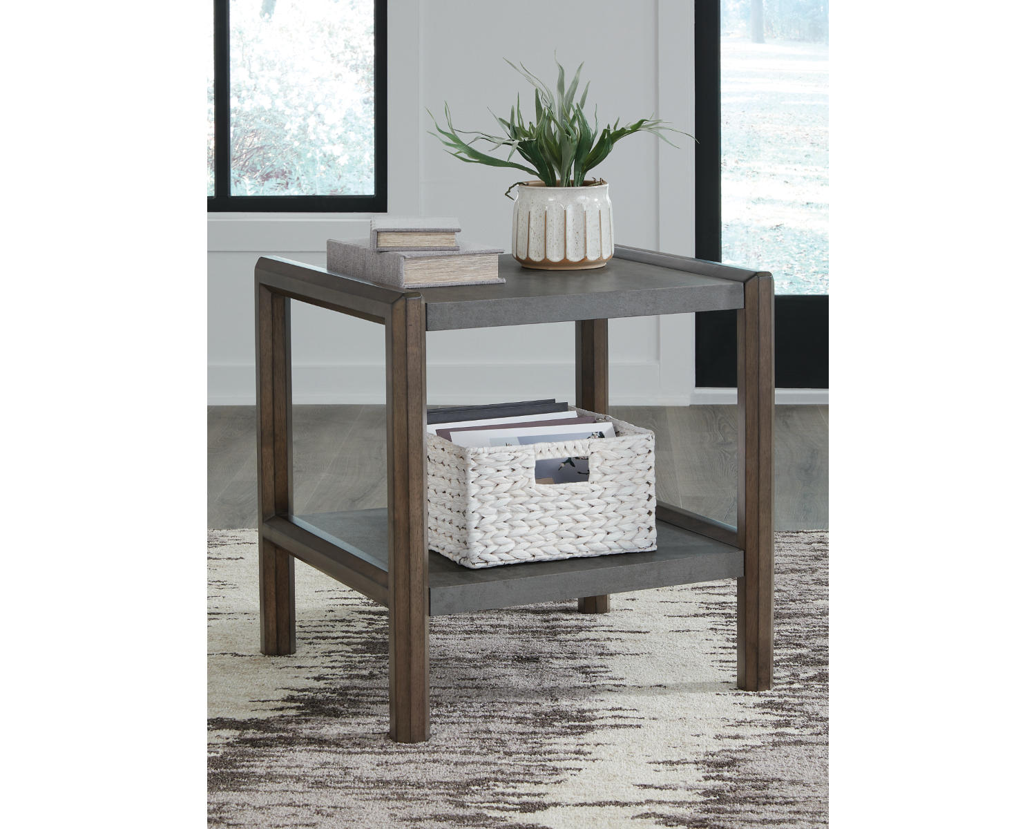 Kallenny End Table