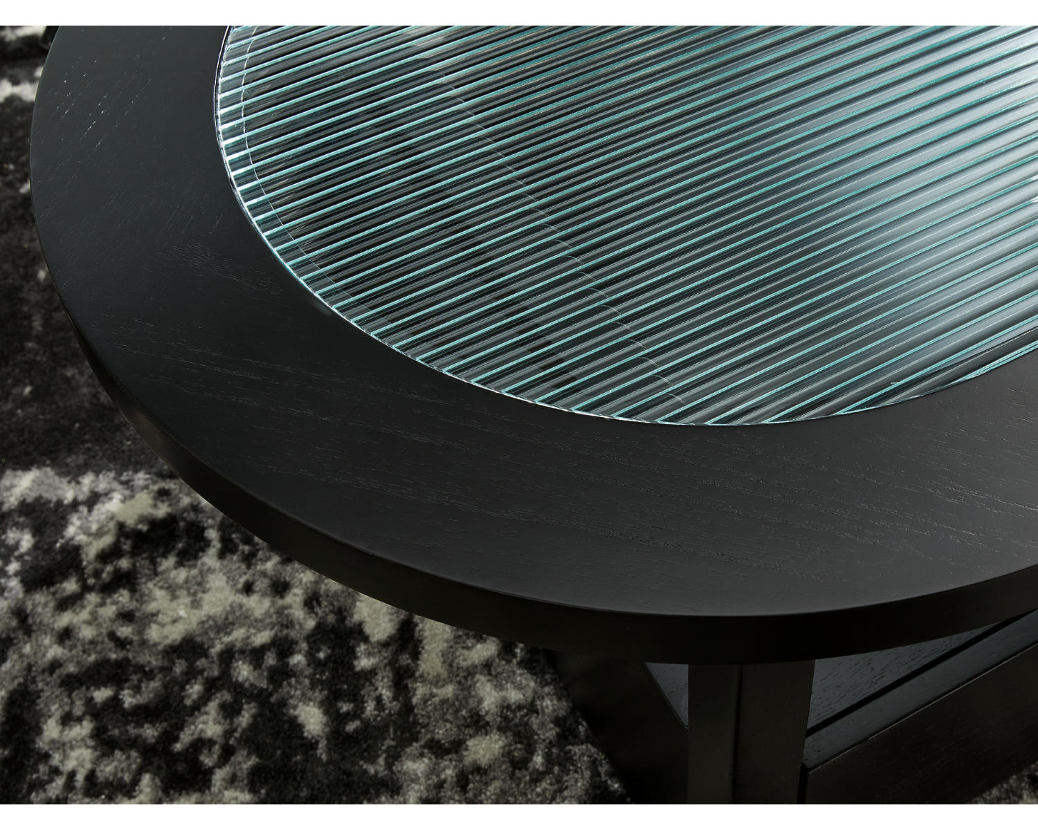 Winbardi Coffee Table and 2 Chairside End Tables