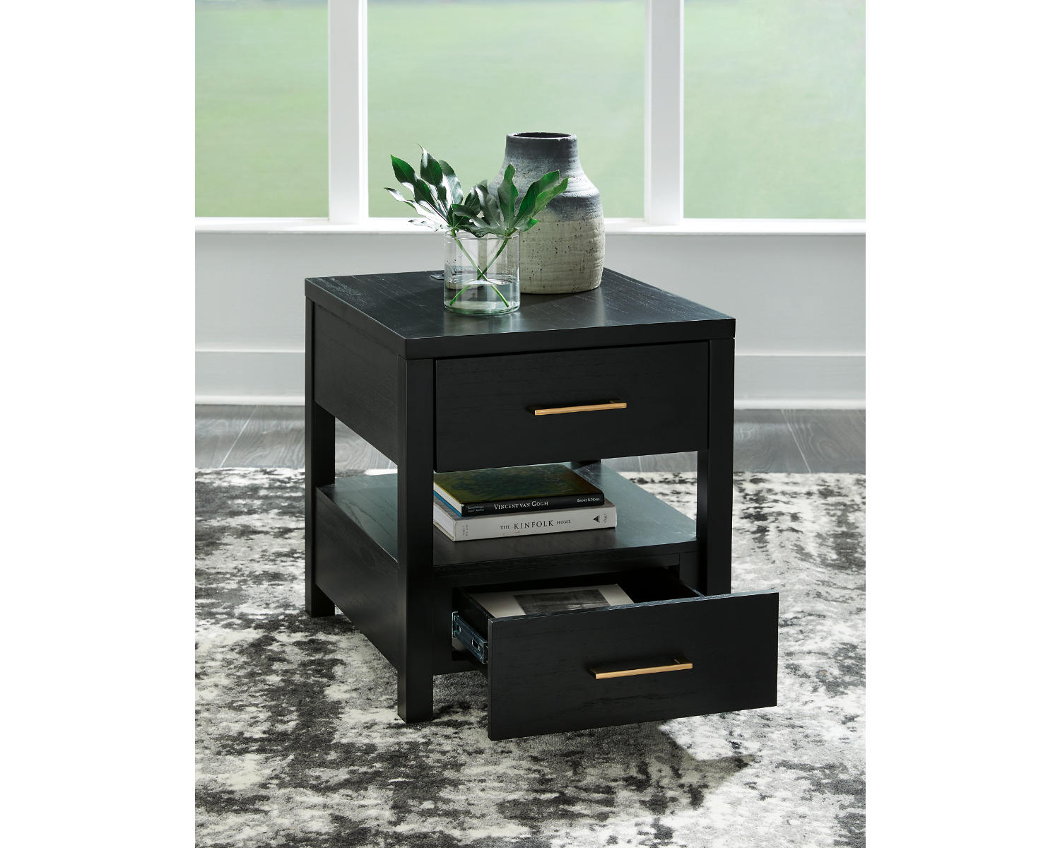 Winbardi End Table