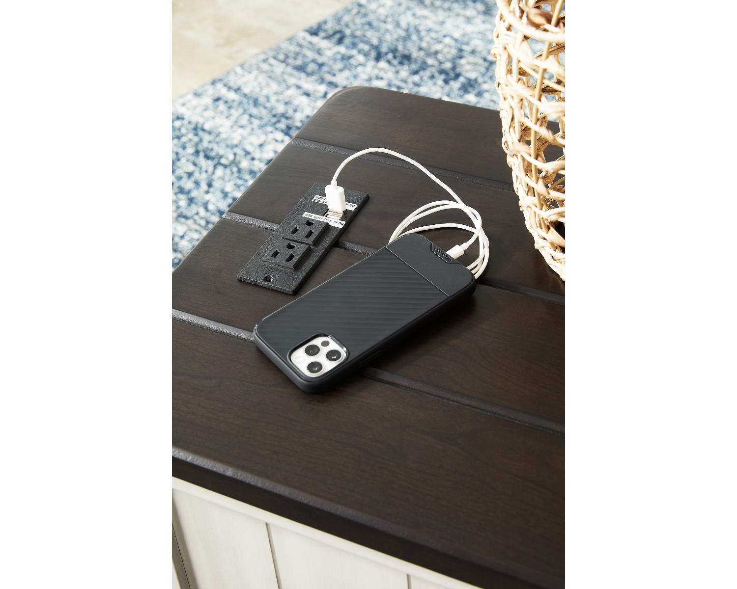 Darborn Chairside End Table