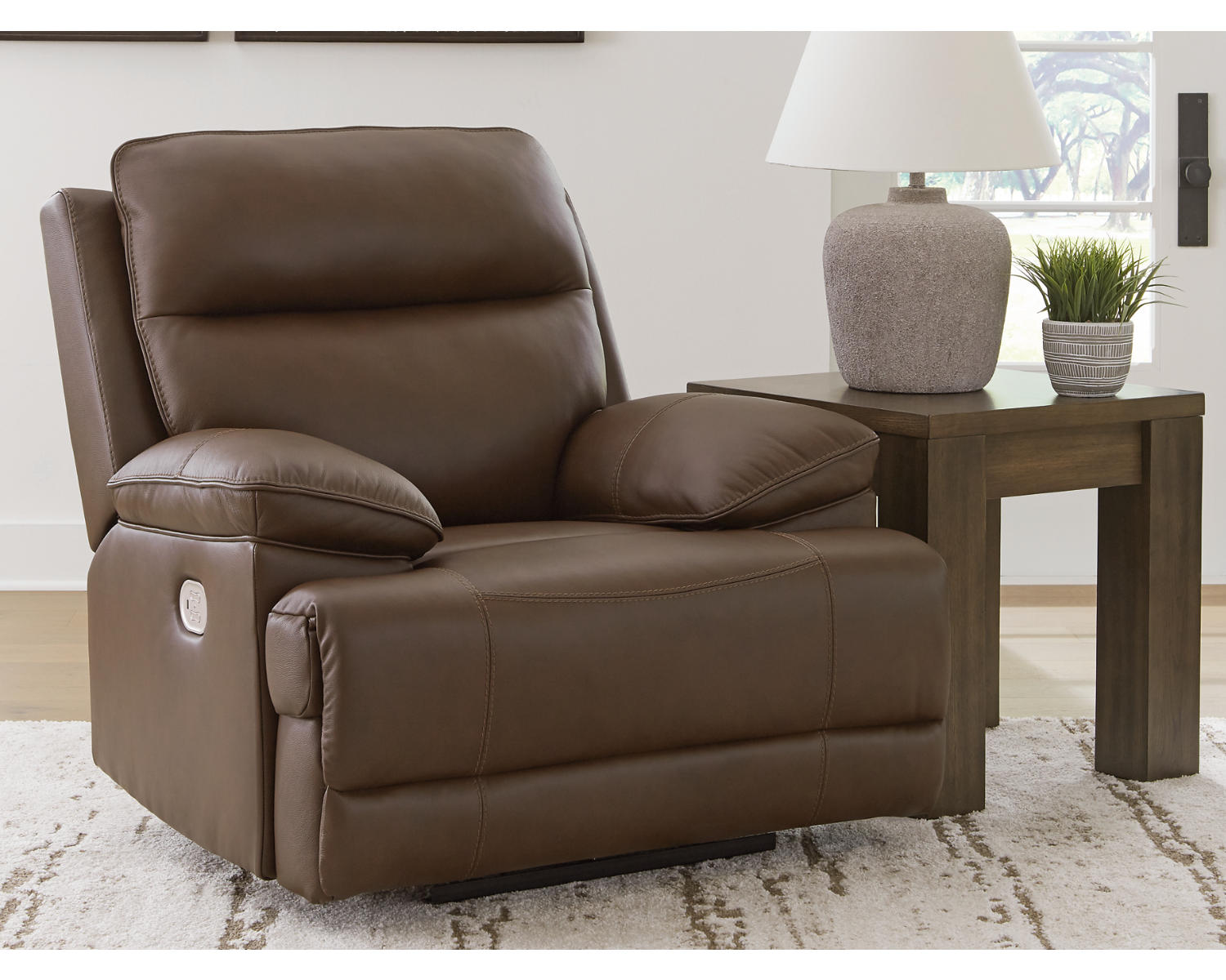 VonRyan Power Recliner