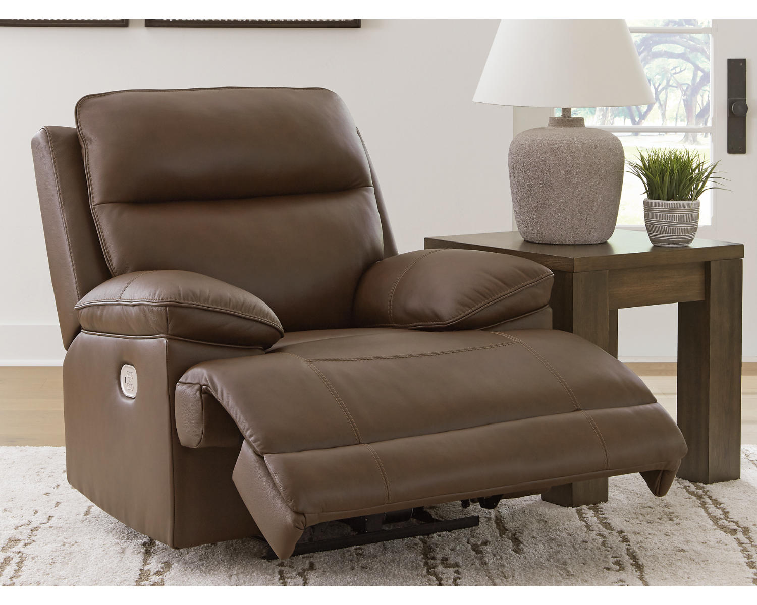VonRyan Power Recliner