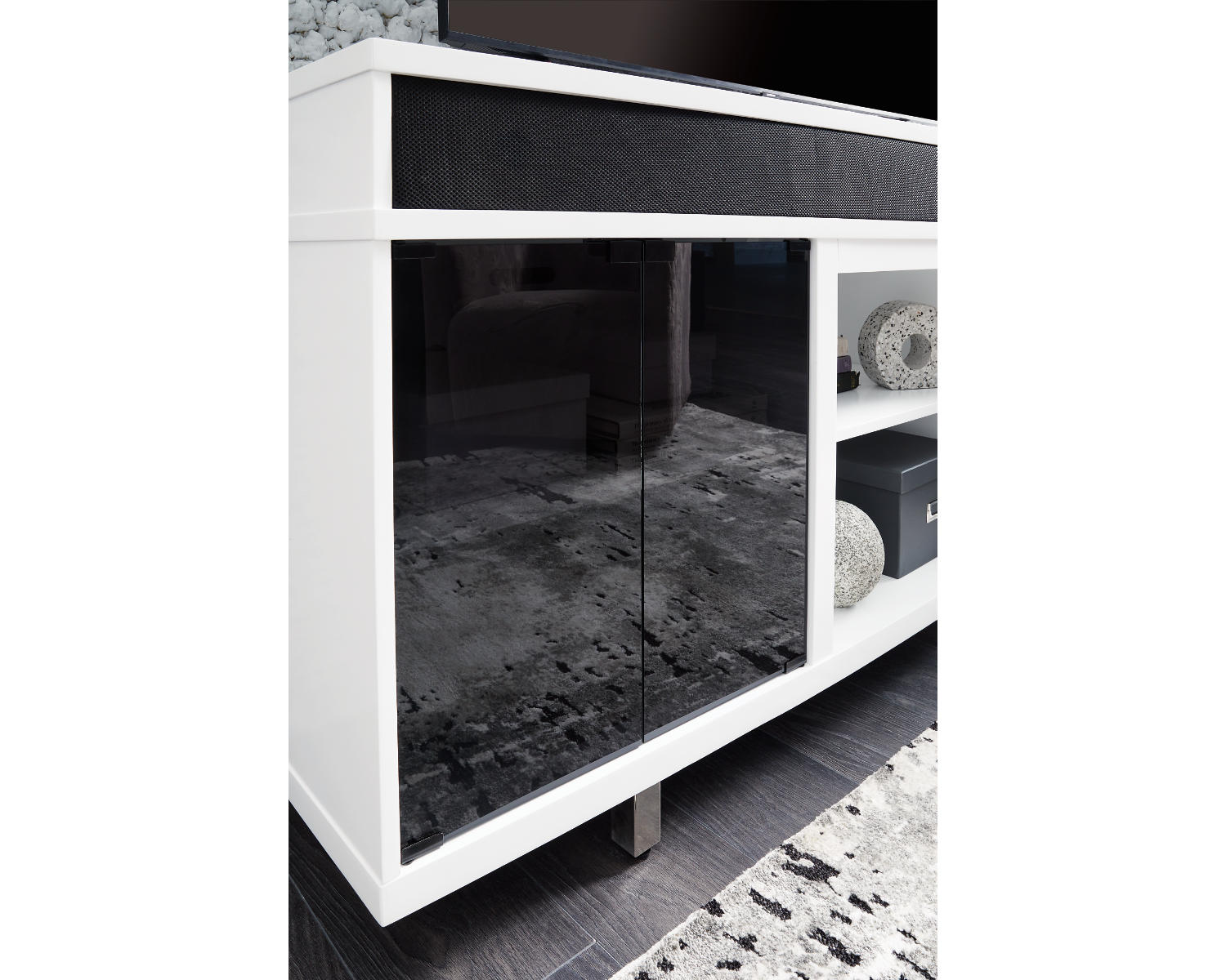 Gardoni 72" TV Stand