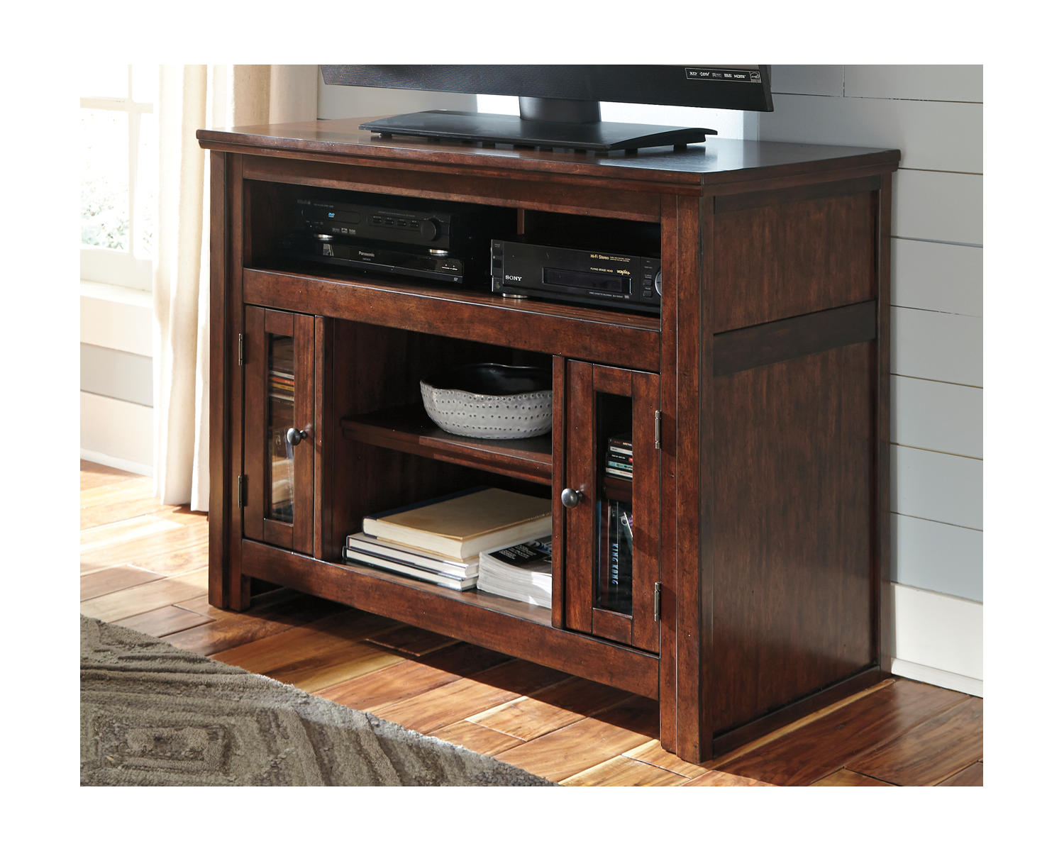 Harpan 42" TV Stand