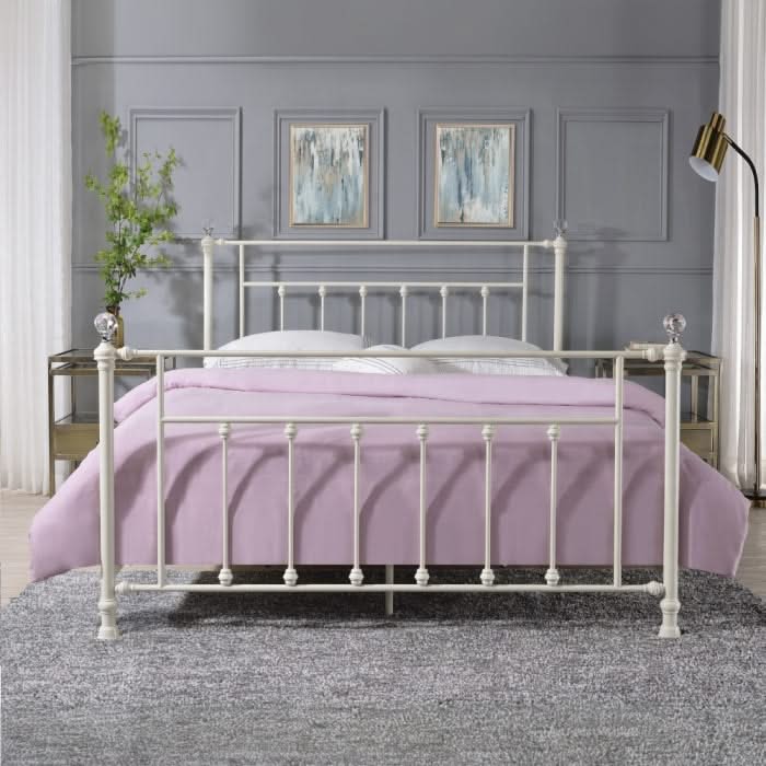 Cama Comet Queen