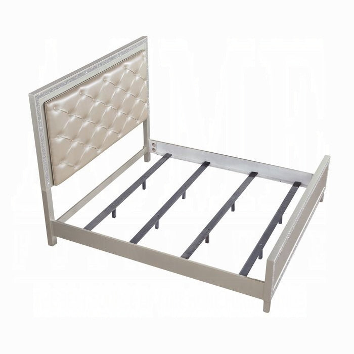 Sliverfluff Queen Bed W/Led