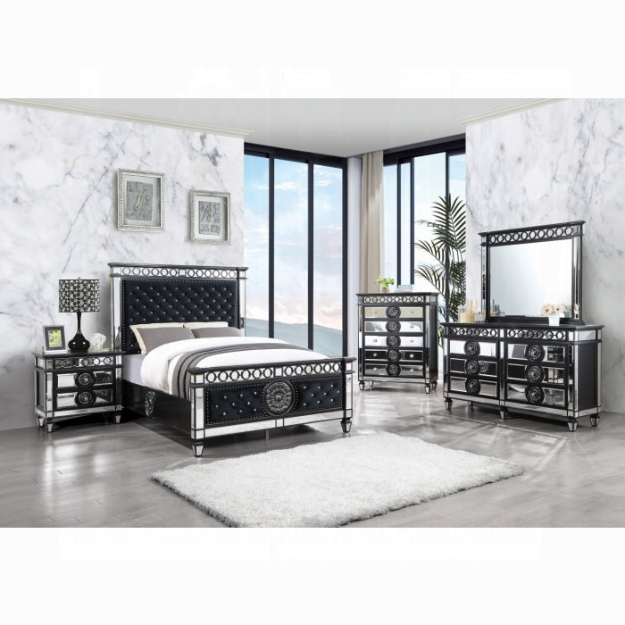 Varian II Nightstand