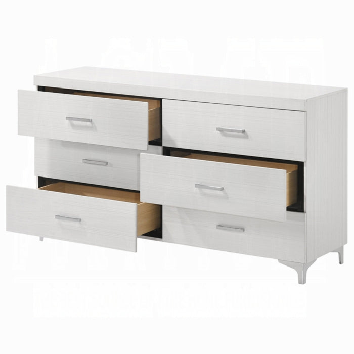 Casilda Dresser