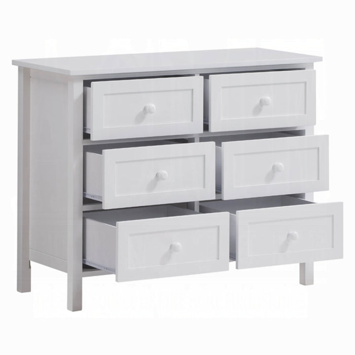 Lolanda Dresser