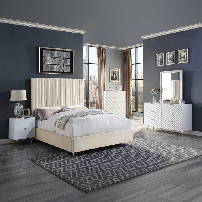 Edzia EK Bed