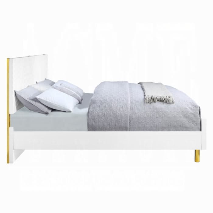 Cama Gaines EK